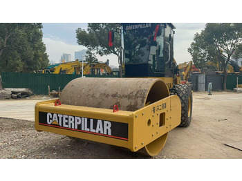 Дорожный каток CATERPILLAR