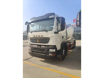 Автобетоносмеситель SINOTRUK HOWO