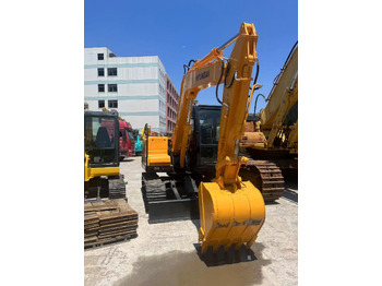 Экскаватор HYUNDAI