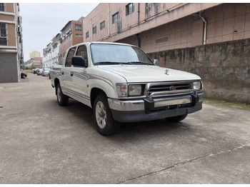 Самосвал TOYOTA