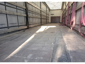 Тентованный полуприцеп Krone SD: фото 5