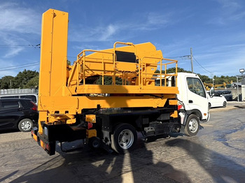 Грузовик с подъемником TADANO BT-200-2: фото 5 Грузовик с подъемником TADANO BT-200-2: фото 5