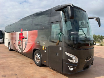 Туристический автобус