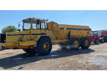 Внедорожный самосвал