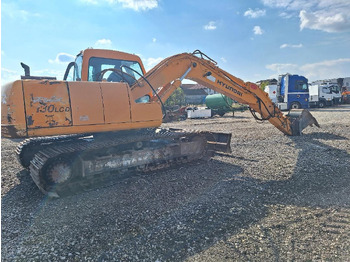 Гусеничный экскаватор HYUNDAI