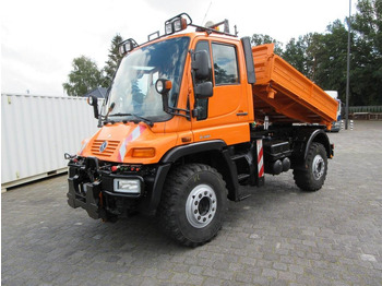 Самосвал UNIMOG U400