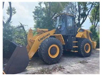 Колёсный погрузчик LIUGONG