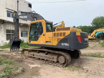 Гусеничный экскаватор VOLVO EC210