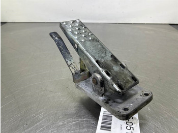 : фото в шапке страницы