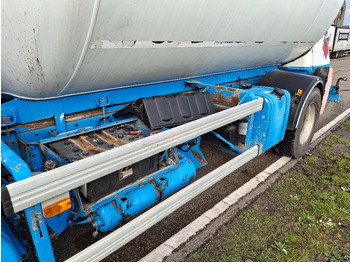 Грузовик-цистерна Renault MIDLUM 280DXI: фото 3