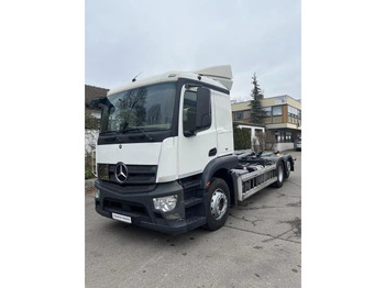 Крюковой мультилифт MERCEDES-BENZ Actros 2543