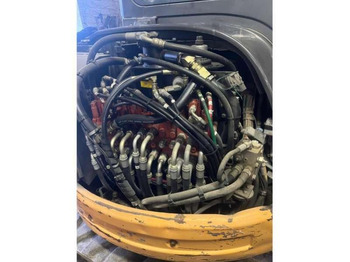 Мини-экскаватор Case CX50B C: фото 3