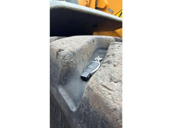 Колёсный погрузчик Liebherr L544 2PLUS2: фото 5 Колёсный погрузчик Liebherr L544 2PLUS2: фото 5