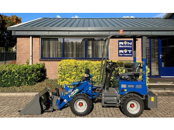 Колёсный погрузчик