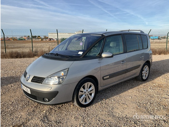 Легковой автомобиль RENAULT