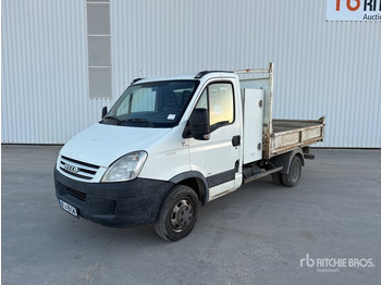 Самосвал IVECO