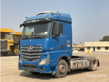 Тягач MERCEDES-BENZ Actros 1845