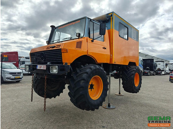 Грузовик UNIMOG