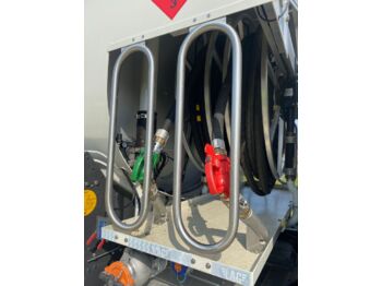 Грузовик-цистерна VOLVO FM430HP: фото 3