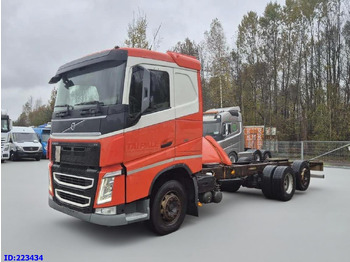 Грузовик-шасси VOLVO FH13 500