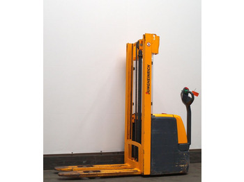 Штабелер JUNGHEINRICH EJC