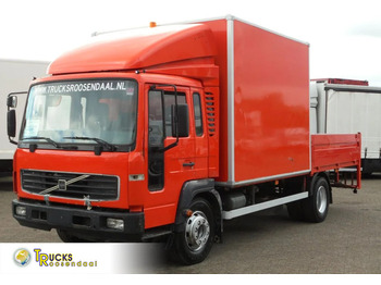 Грузовик бортовой/ Платформа VOLVO FL 220