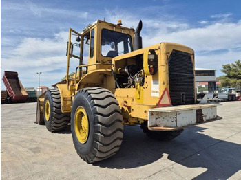 Колёсный погрузчик CATERPILLAR 966C