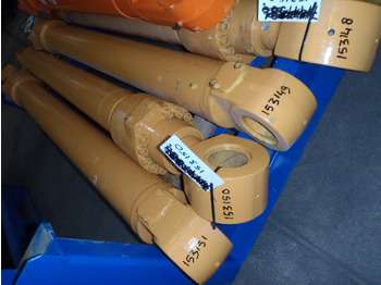 Гидравлический цилиндр HITACHI