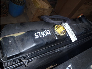 Радиатор KOBELCO