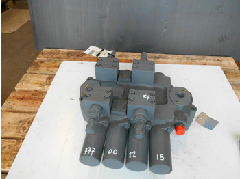 Гидравлический клапан NEW HOLLAND