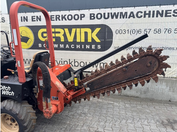 Траншеекопатель Ditch Witch RT 40: фото 4 Траншеекопатель Ditch Witch RT 40: фото 4