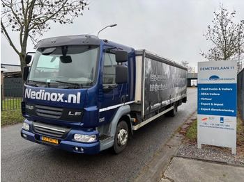 Тентованный грузовик DAF LF 45 210