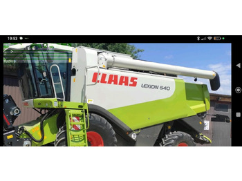 Зерноуборочный комбайн CLAAS Lexion 540
