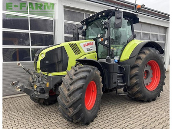Трактор CLAAS Axion 810