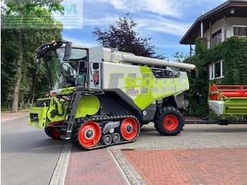 Зерноуборочный комбайн CLAAS