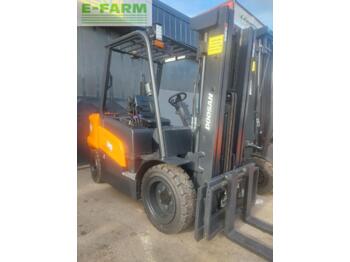 Вилочный погрузчик DOOSAN
