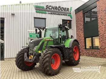 Трактор FENDT 724 Vario