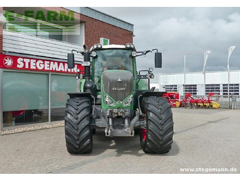Трактор FENDT 826 Vario
