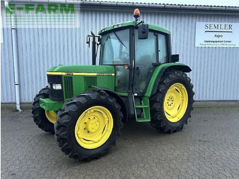 Трактор JOHN DEERE 6110