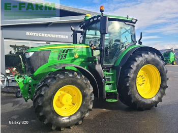Трактор JOHN DEERE 6215R