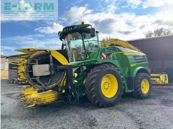 Кормоуборочный комбайн JOHN DEERE 8400