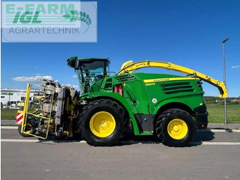 Кормоуборочный комбайн JOHN DEERE 8500