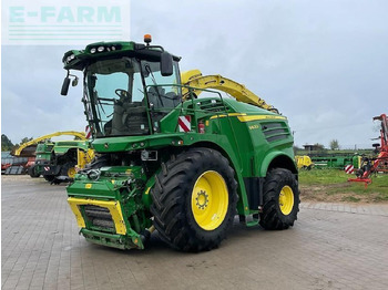 Кормоуборочный комбайн JOHN DEERE 8600