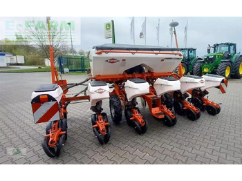 Сеялка точного высева KUHN