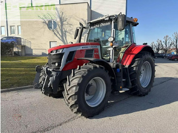 Трактор MASSEY FERGUSON 100 series