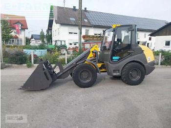 Мини-экскаватор