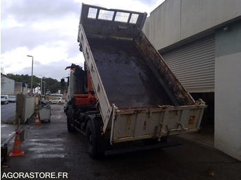 Самосвал CAMION BENNE GRUE RENAULT 4X4: фото 4 Самосвал CAMION BENNE GRUE RENAULT 4X4: фото 4