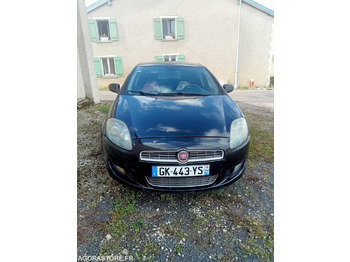 Легковой автомобиль FIAT