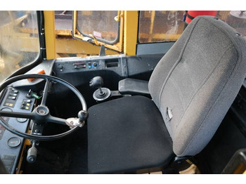 Колёсный погрузчик Volvo L160 COMPACTOR: фото 5