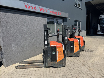 Штабелер BT SPE125L: фото 3 Штабелер BT SPE125L: фото 3